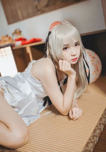 漂亮的模特_国产剧电影完整版