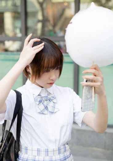 女老师免费_剧情片天堂在线