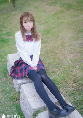 13邀纪录片_国产无码网页在线观看
